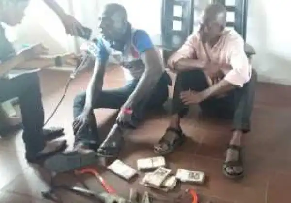 Photo: Two Arrested For Vandalising NITEL Cables, Bribing Policemen